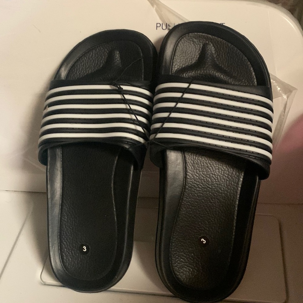Boys slides black & white
